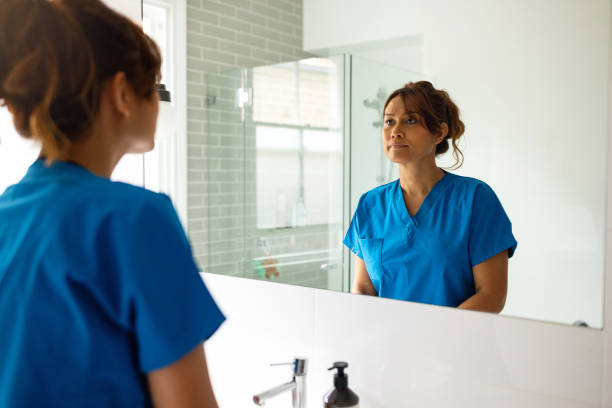 Woman living one life as a nurse and another with a rare autoimmune disease